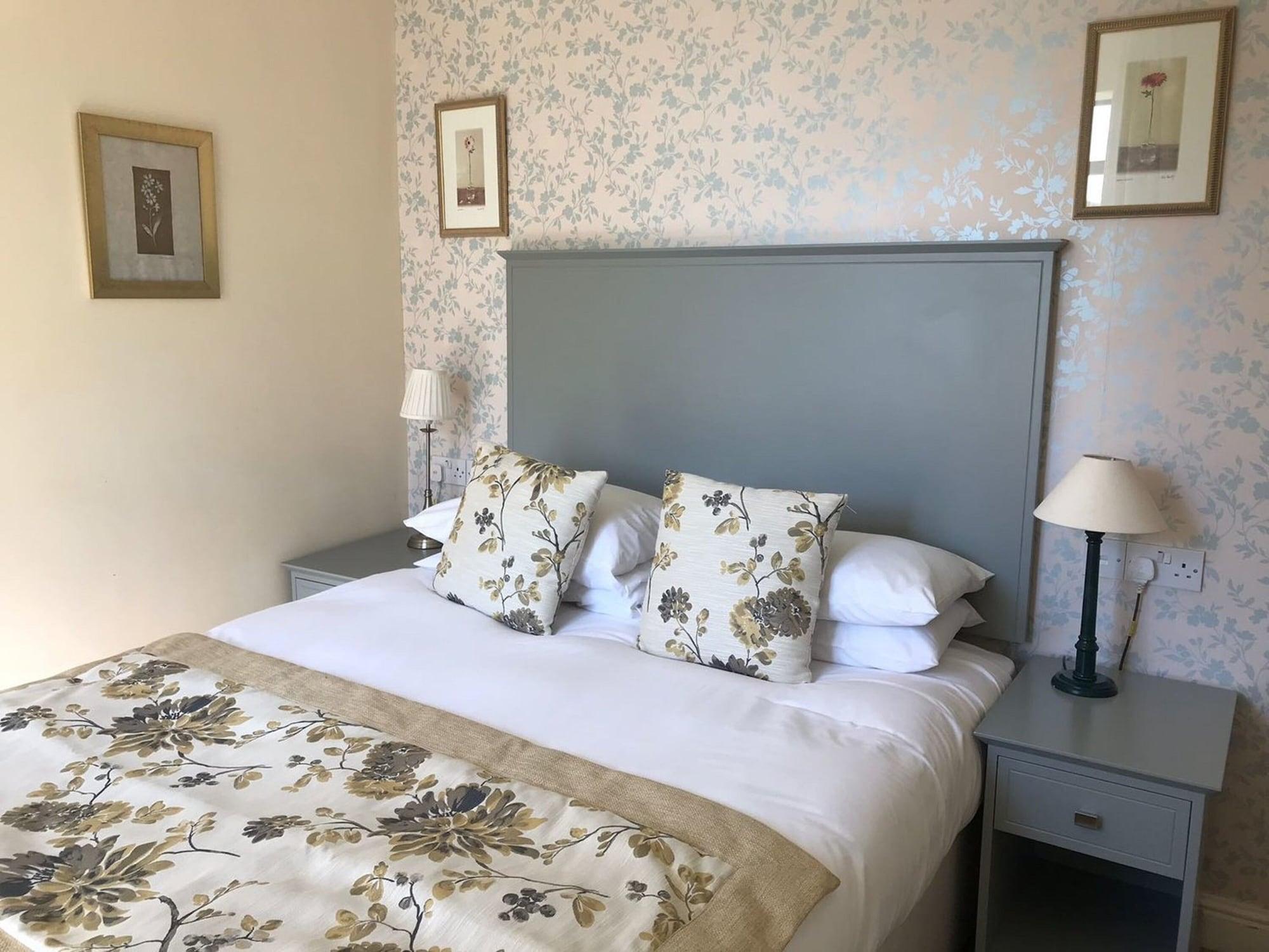 Stanton Manor Hotel Chippenham  Dış mekan fotoğraf