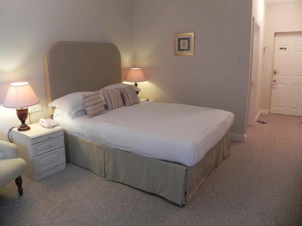 Stanton Manor Hotel Chippenham  Dış mekan fotoğraf